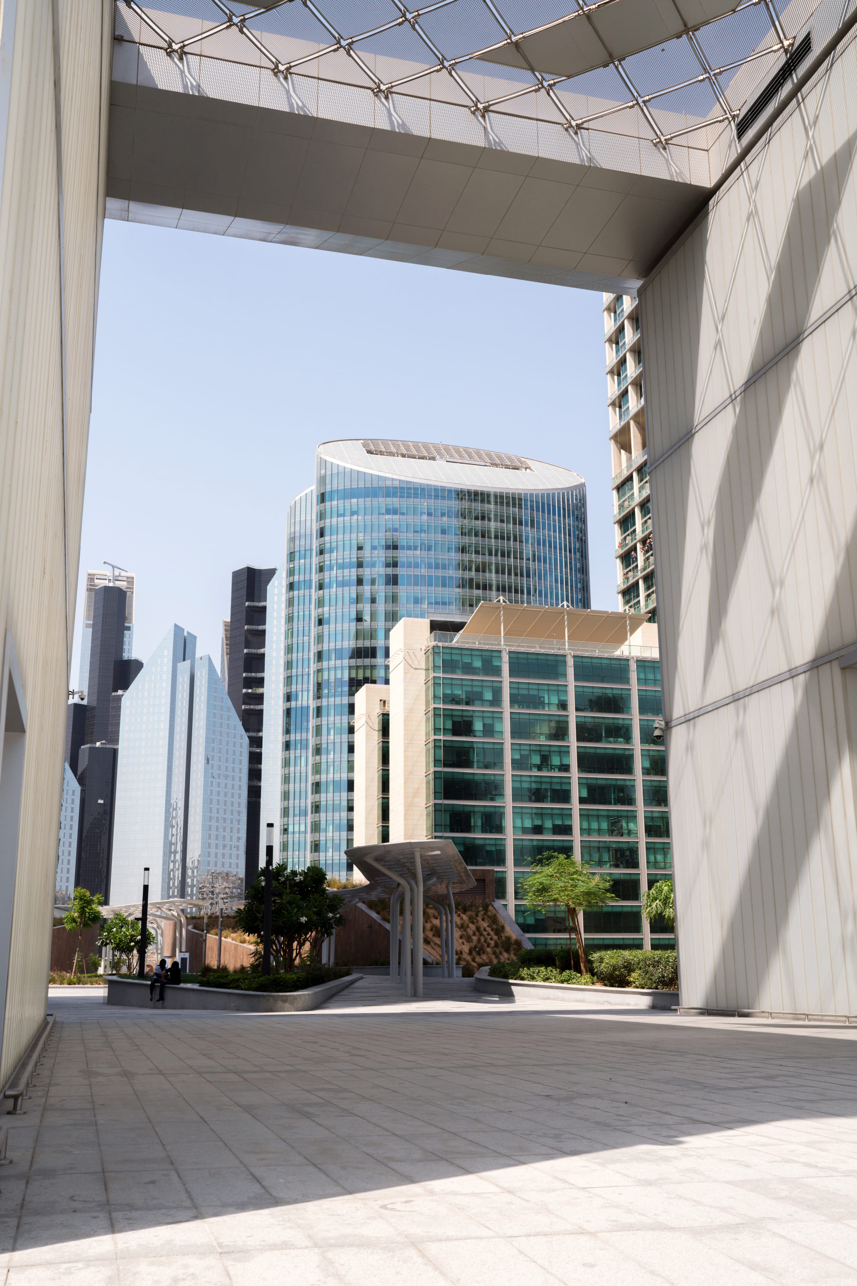 Co-working spaces Riyadh flexible work environments and equipped offices
